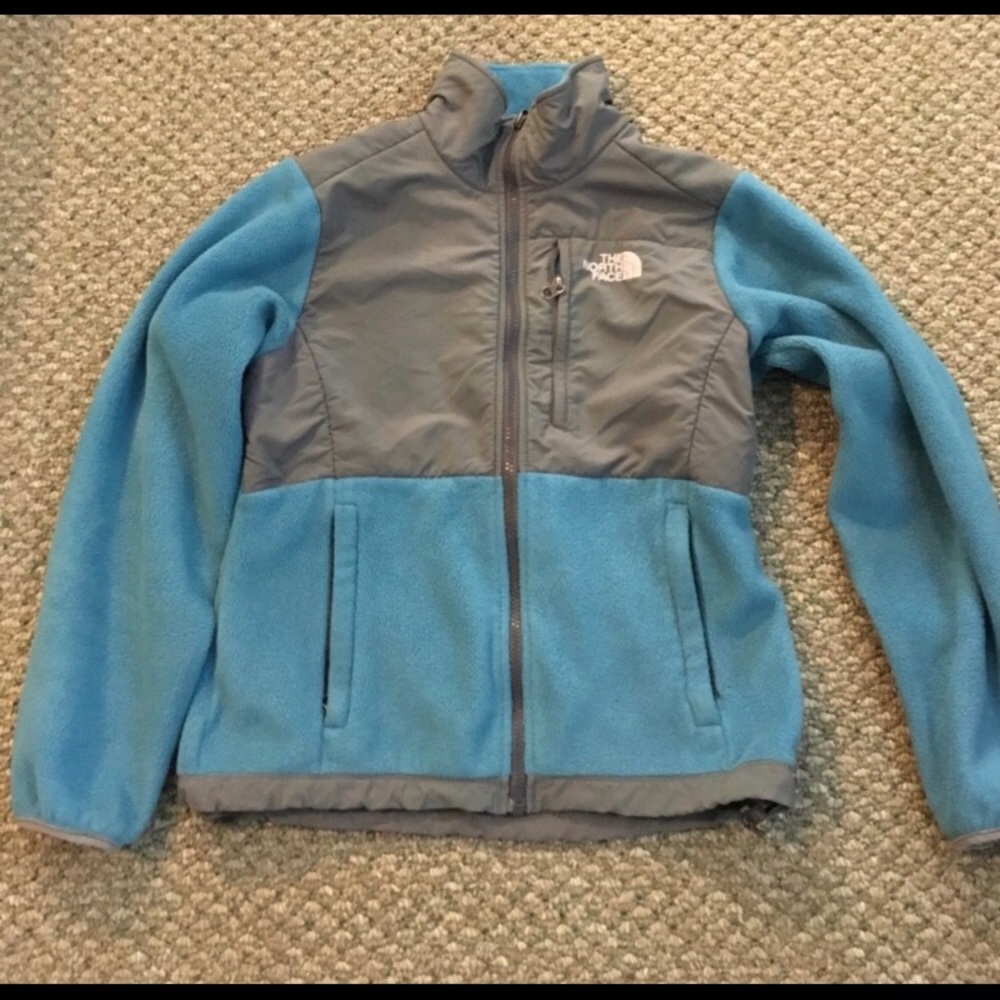 MOVING SALE The North face fleece full Zip size XS